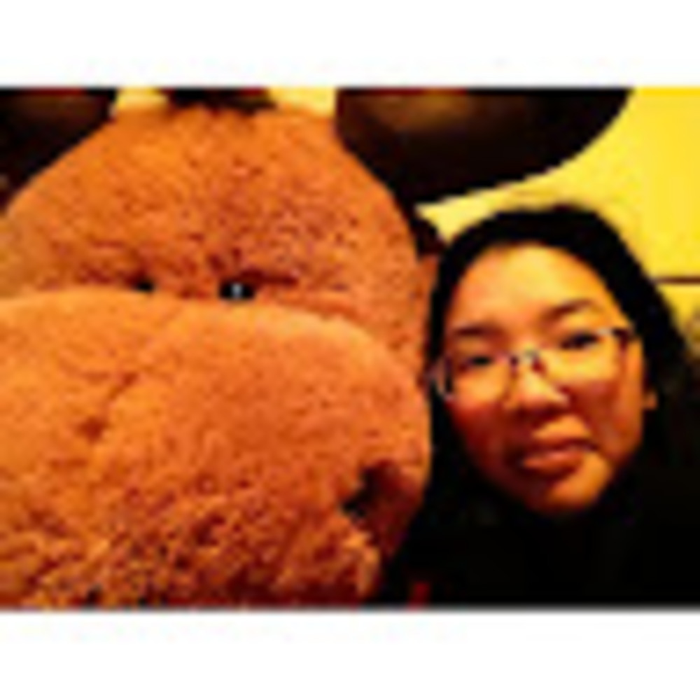 Meet your Posher, Angela